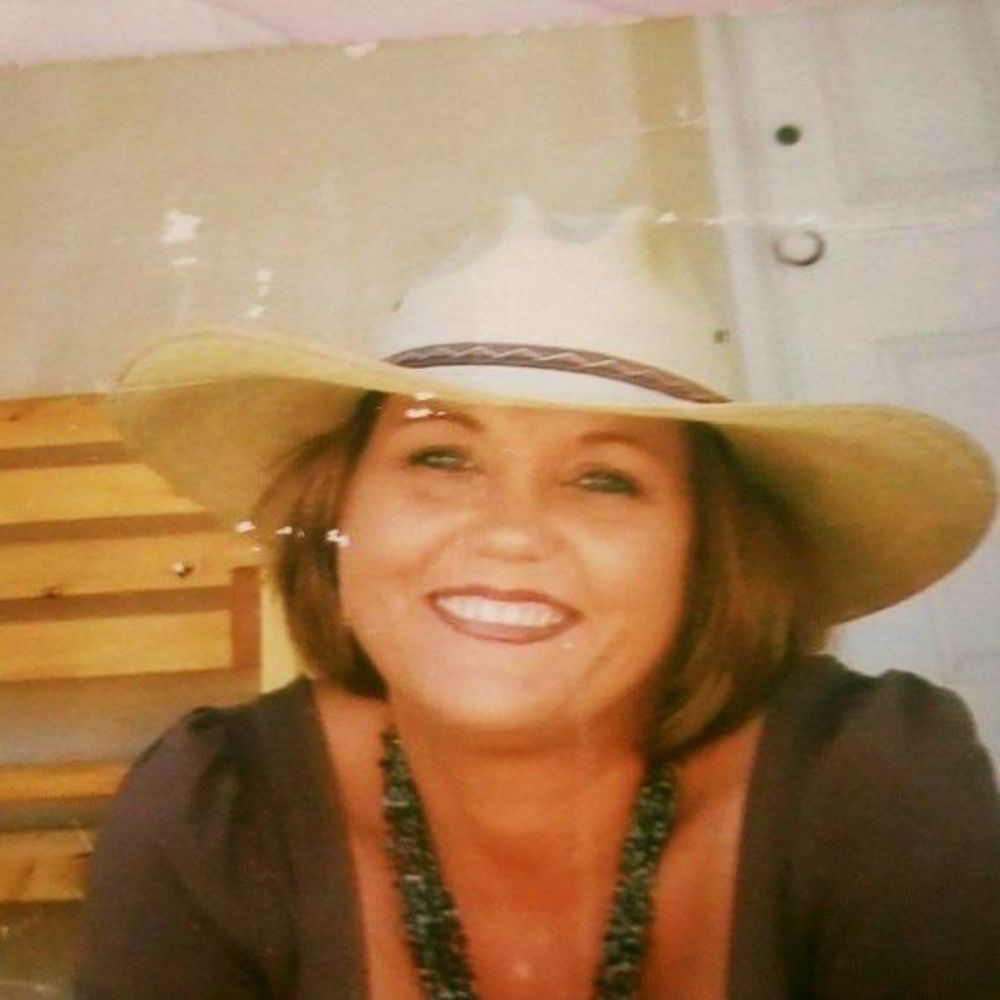 Meet your Posher, Annette
